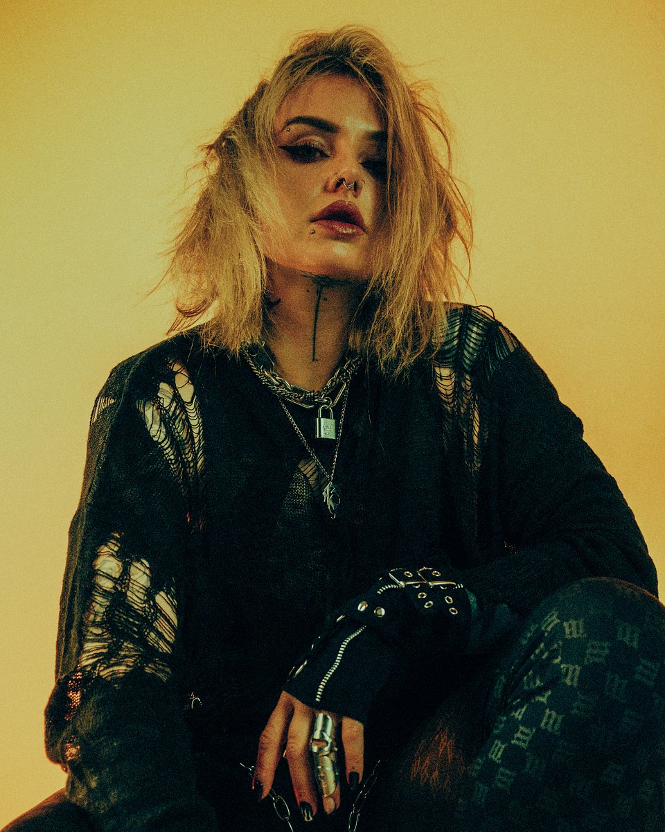 Inee, 2check, DOPEHOUSE - Sierść - 2026 (1).JPG