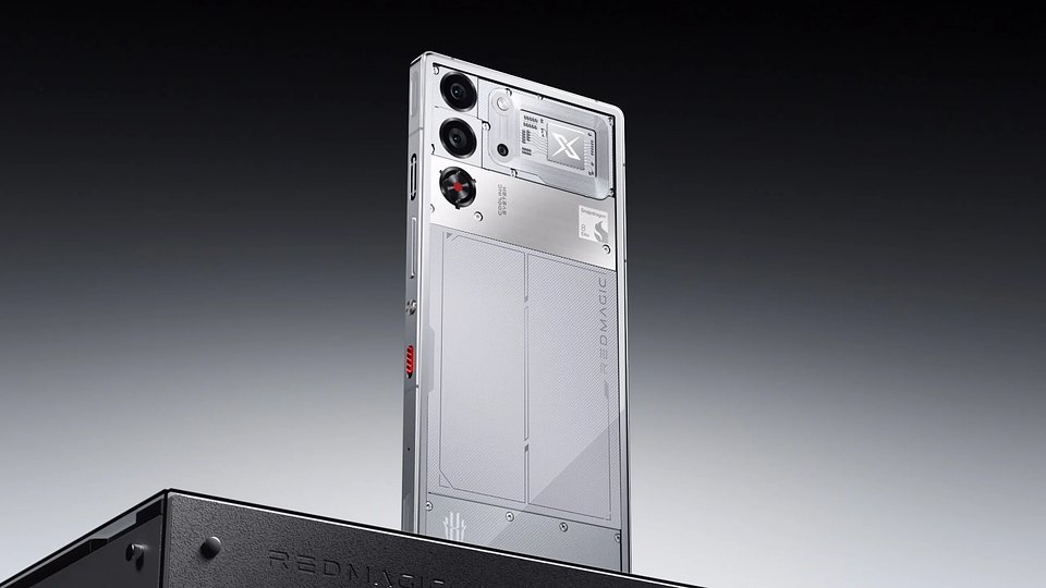 redmagic-10pro-pc-1-scaled.jpg