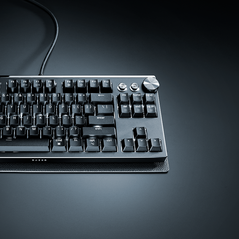 Huntsman Signature Edition - Main KV.png