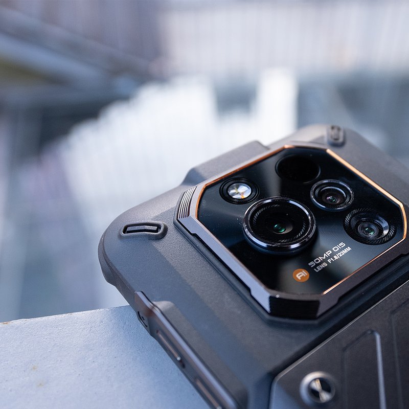 Xever_7_Lifestyle_1920 (1).jpg