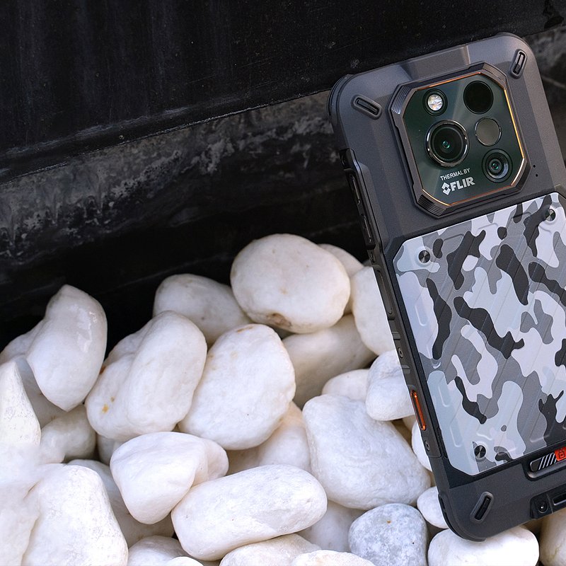 Xever_7_Pro_Lifestyle_1920 (9).jpg