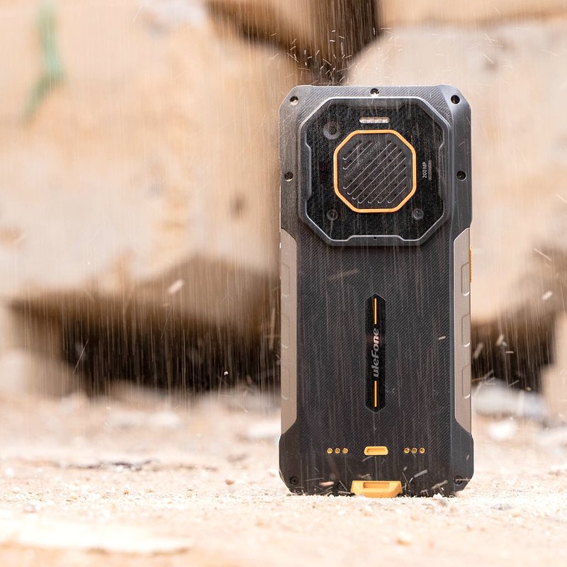 Armor_26_Ultra_real_photo_1920 (1).jpg