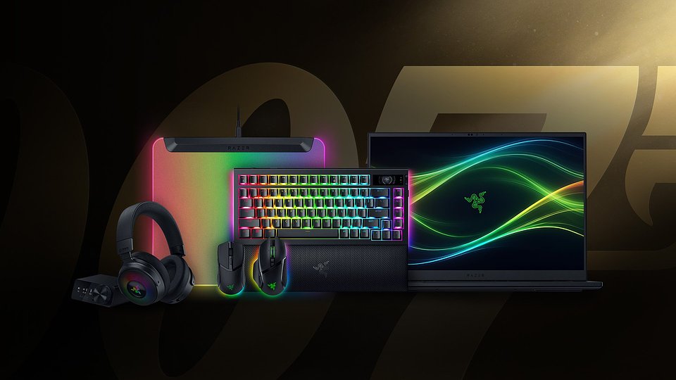007FirstLight- Chroma RGB Peripherals -1920x1080.jpg