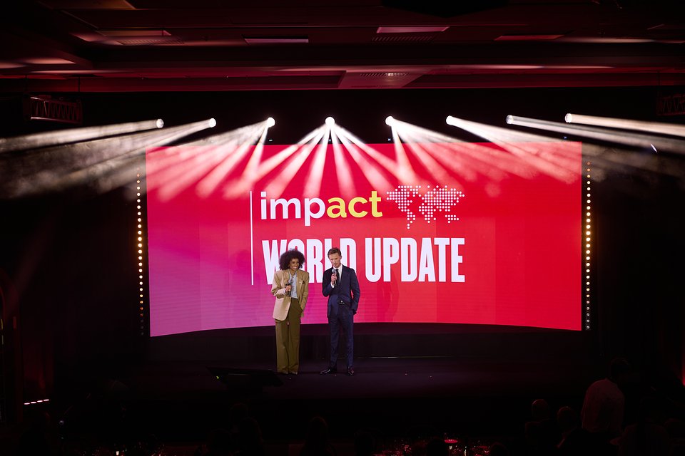 Omenaa Mensah, twórczyni TOP CHARITY i Krystian Wolak, założyciel Impact