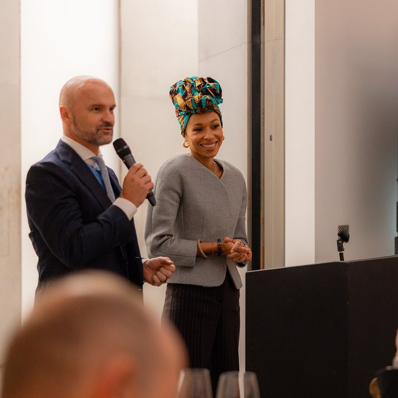 Omenaa Mensah, Rafał Brzoska,.jpg