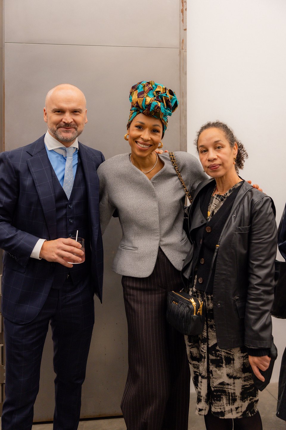 Omenaa Mensah, Rafał Brzoska, Louise Bernard