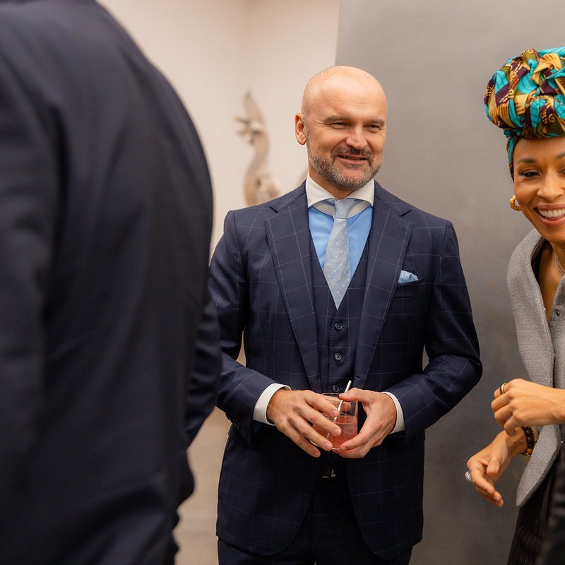 Omenaa Mensah, Rafał Brzoska (3).jpg