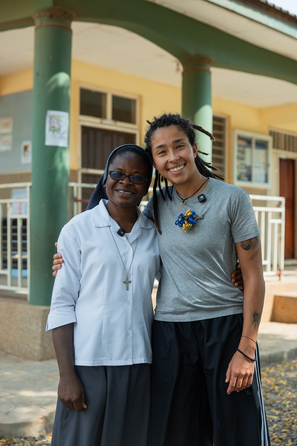 Vanessa Mensah i siostra Mary