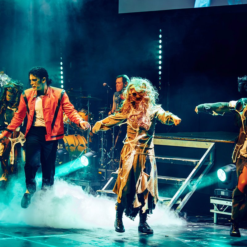 Man In The Mirror - Entertainers - Thriller Dancers.jpg