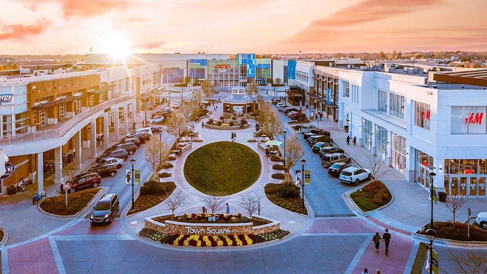 The Shops at Perry Crossing - Plainfield IN