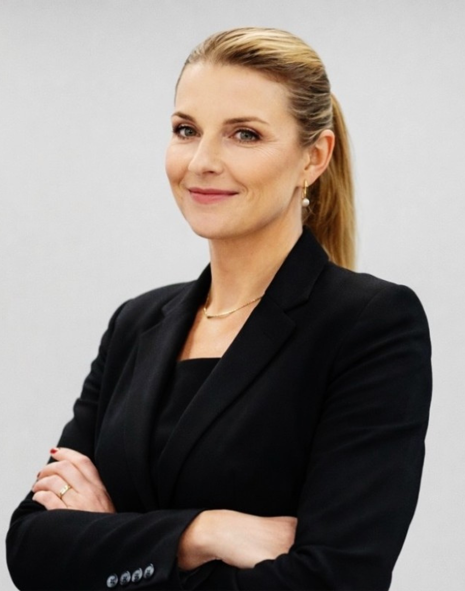 dr Katarzyna Harpak - Dyrektorka Programu Europejskiego.png