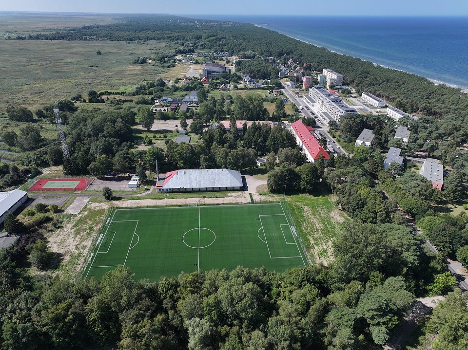 Boisko w AMW REWITA w Rogowie, z certyfikatem FIFA Quality Pro. Fot. Epufloor