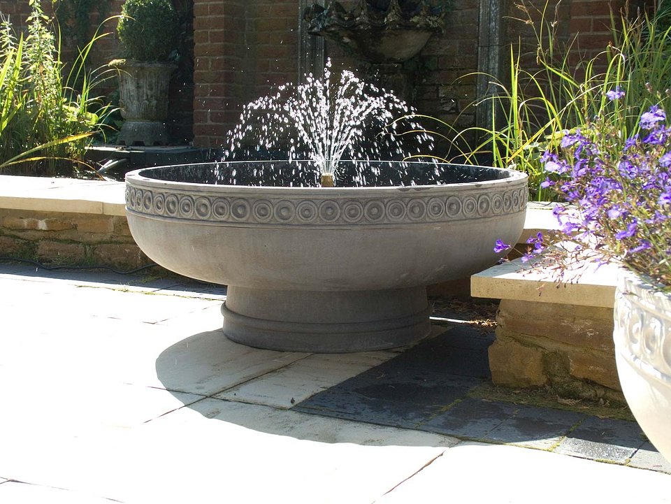 Haddonstone's Romanesque Fountain