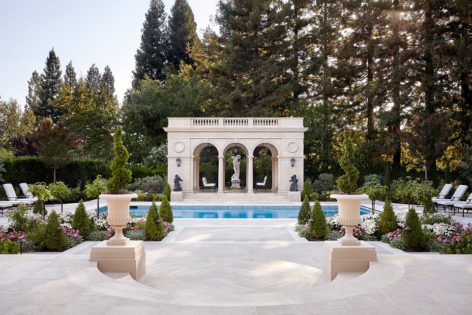 Haddonstone's premium garden and landscaping cast stonework