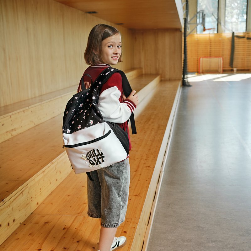 SMYK_AW25_BTS_prawa do 06.28_2083.jpg