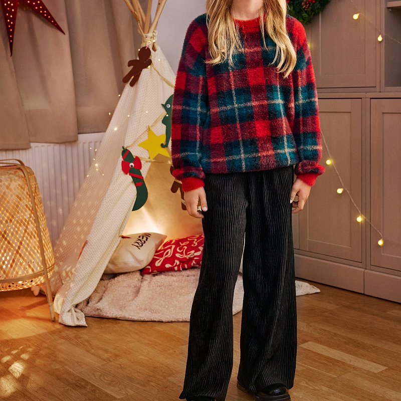 SMYK_AW25_XMASS_prawa do 09.28_8197.jpg