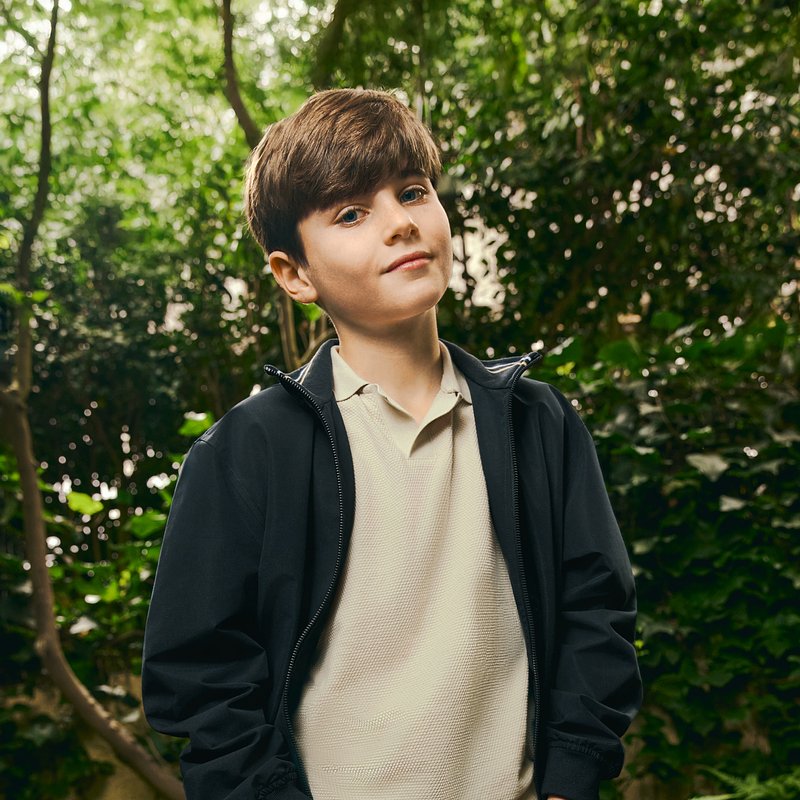 SMYK_SS26_WIOSNA_prawa do 12.28_2106.jpg