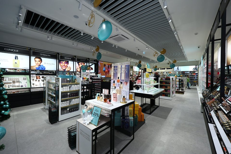 Perfumeria Douglas w Zawierciu