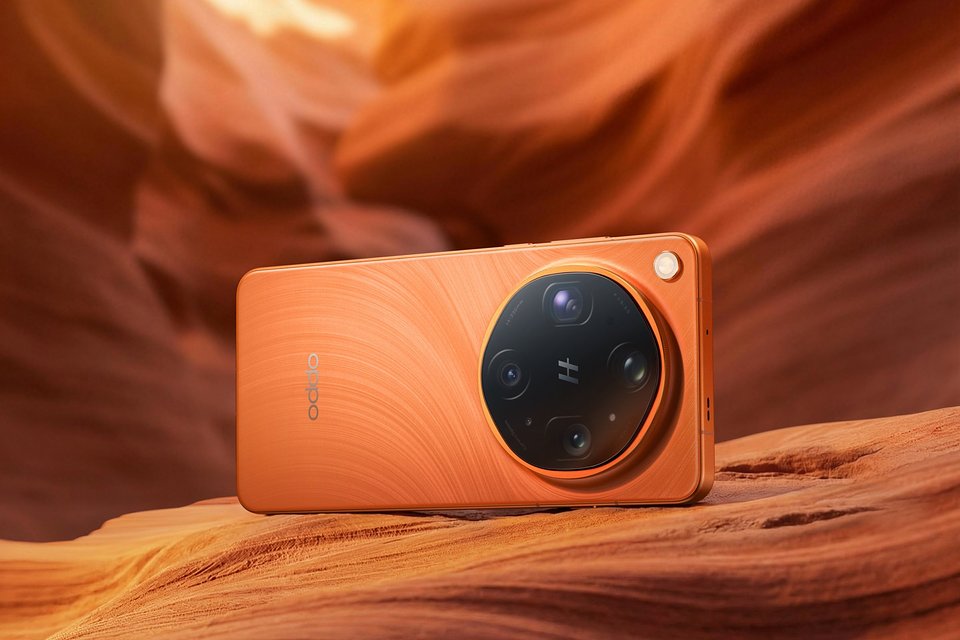 Find X9 Ultra Canyon Orange.jpg
