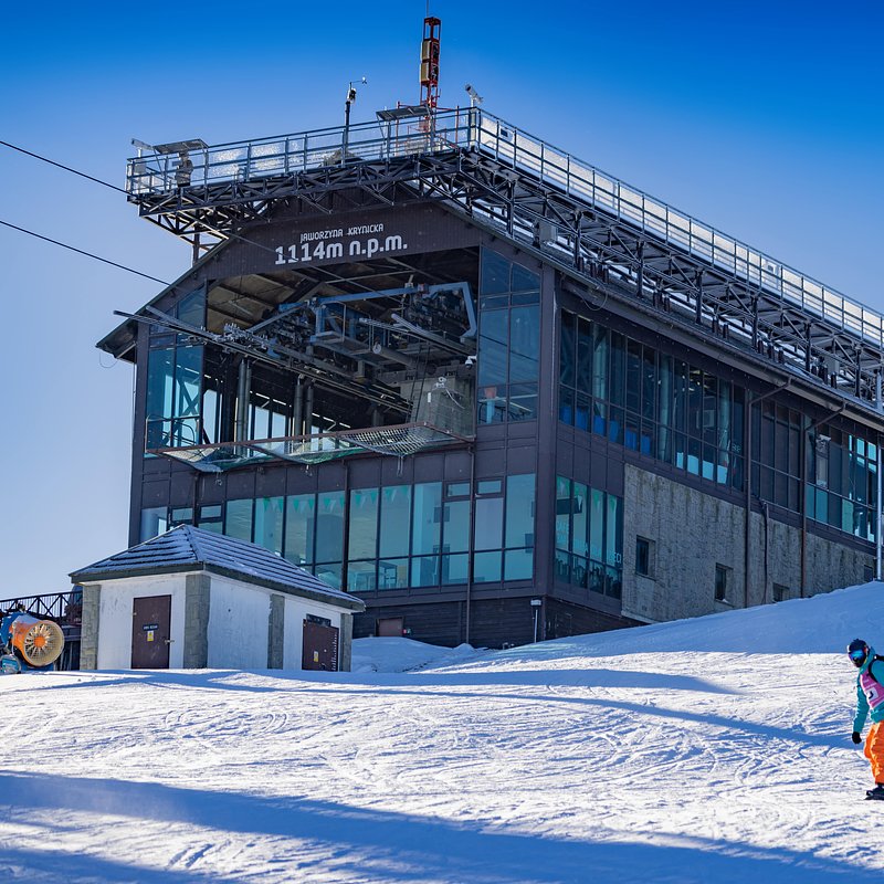 Piekny słoneczny zimowy dzien na Jaworzynie Krynickiej Konrad Rogozinski 2-min.jpg