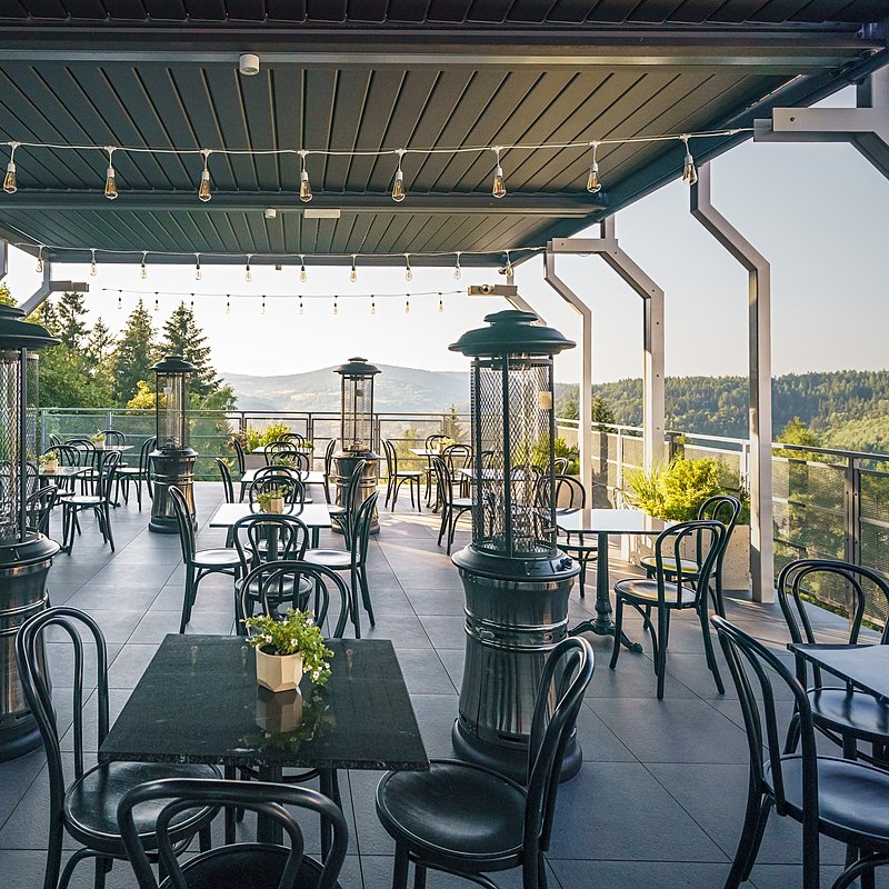 Taras widokowy przy górnej stacji.jpg