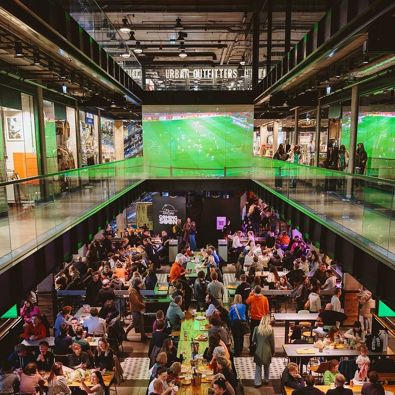 Food Hall Powiśle (6) (1).jpg
