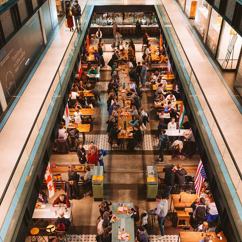 Food Hall Powiśle fot. Mikołaj Żurkowski (8) (1).jpg
