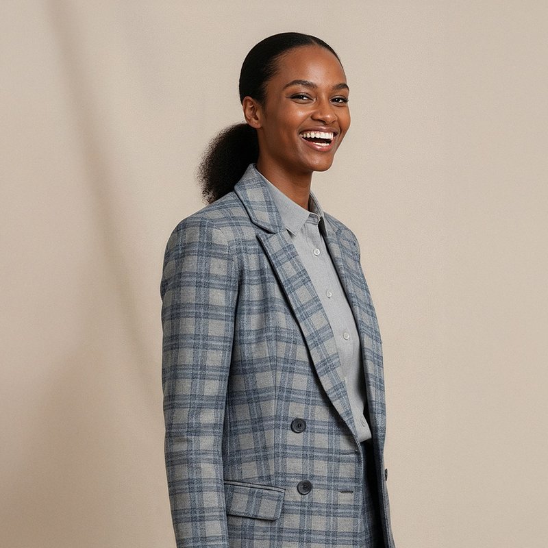 grey-plaid-blazer-with-bermuda-shorts-and-shirt-1.jpg
