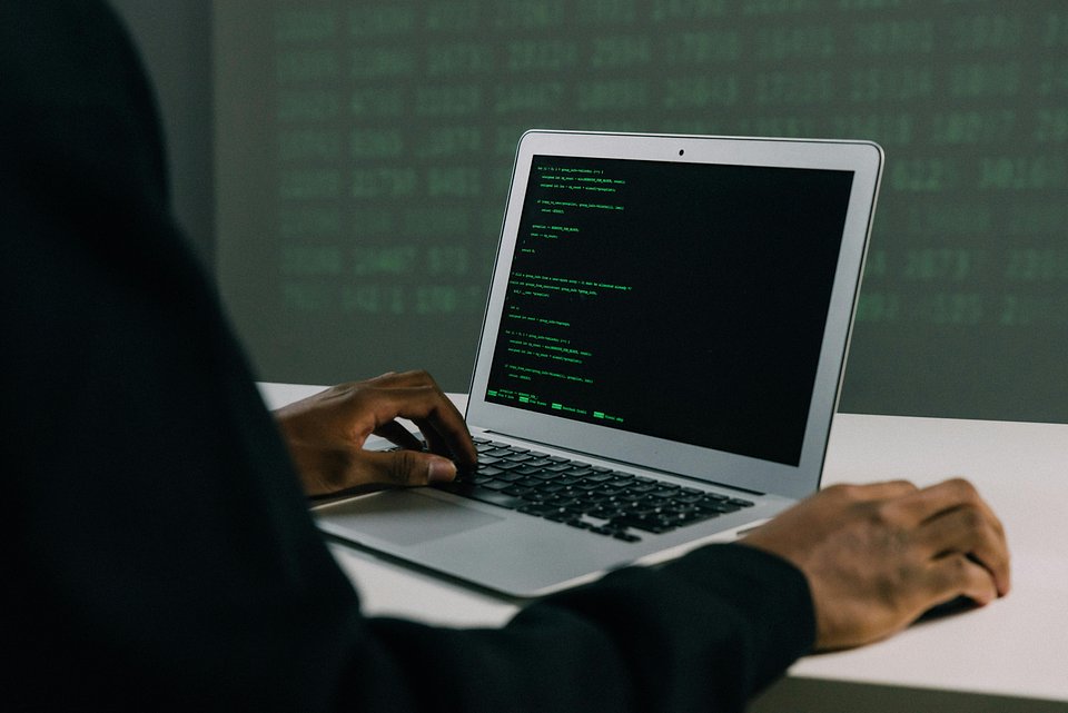 Foto_Ciber-Delincuente.jpg