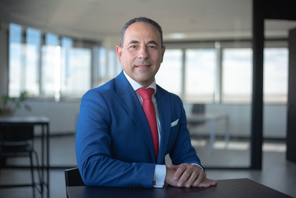 Imagen_Raúl Salas .jpg