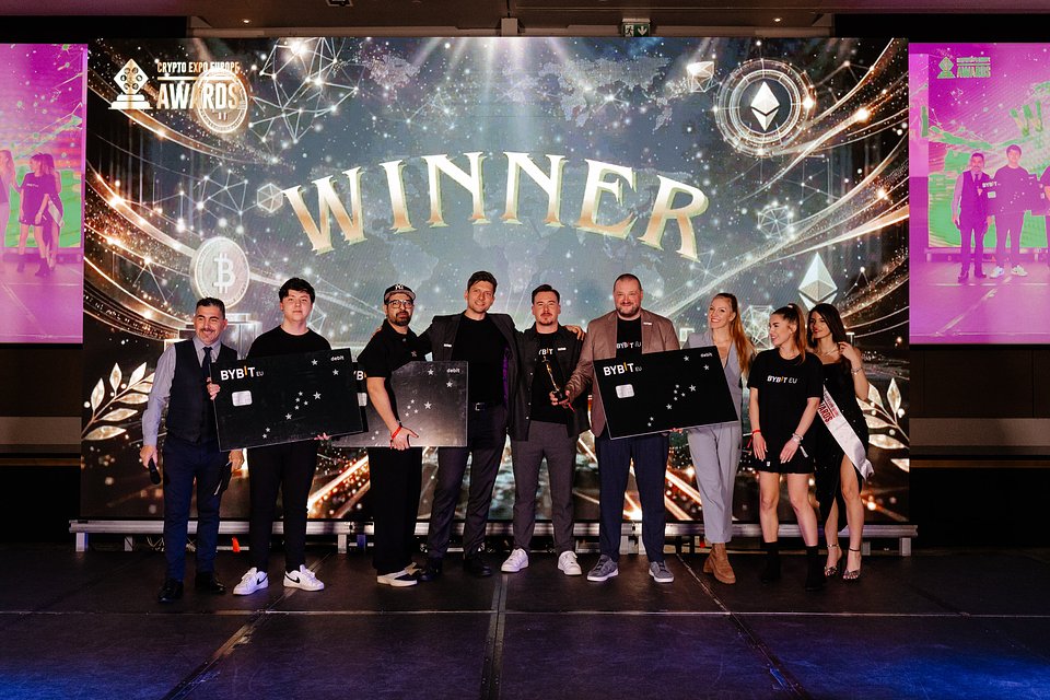 Bybit_Visual_Award.jpeg