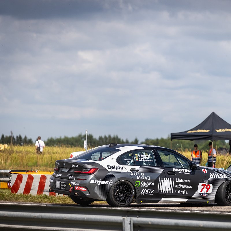 LIK Racing by Delphi (1).jpg