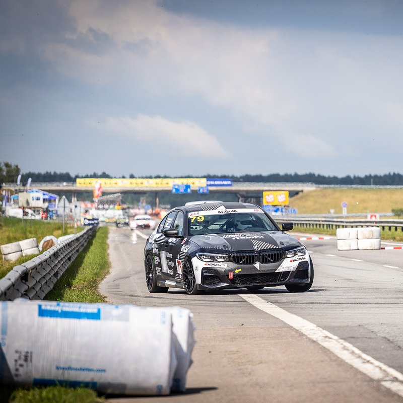 LIK Racing by Delphi (5).jpg