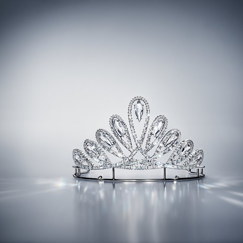 2025_Swarovski_Vienna Opera Ball_Tiara_1_72DPI_RGB.jpg