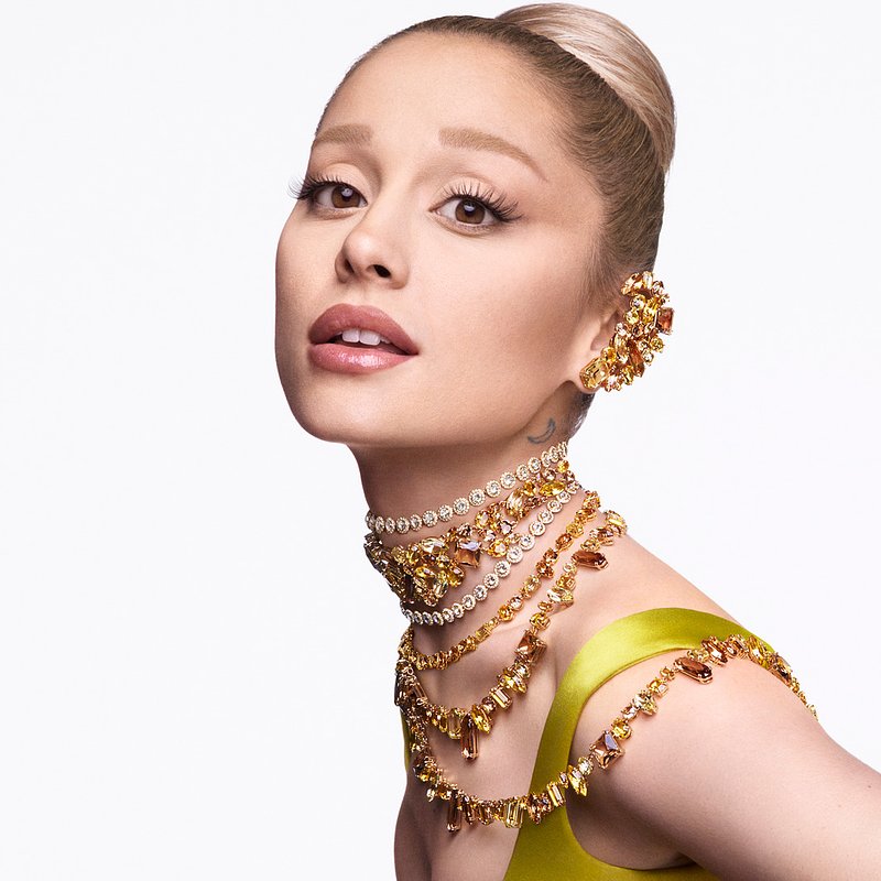 Swarovski Fall Winter 2526 Brand Campaign T1 Assets AG (2).jpg