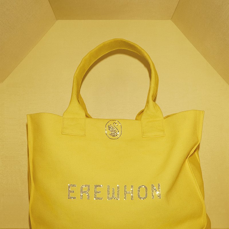 2025_Master Of Light_Los Angeles_Sarovski_Erewhon Colloboration_Still Life Image_Bag_1440x1800_01.jpg