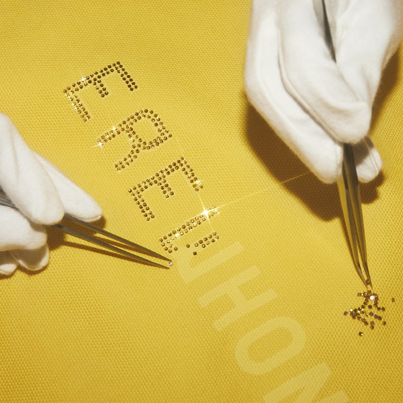 2025_Master Of Light_Los Angeles_Sarovski_Erewhon Colloboration_Savoir Faire Image_1440x1800_04.jpg