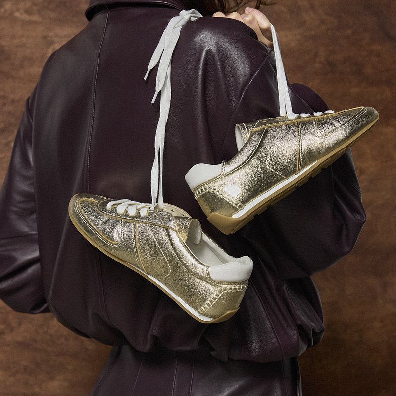 2025-12-22 - LAB - LEATHER SHADE0993 R.jpg