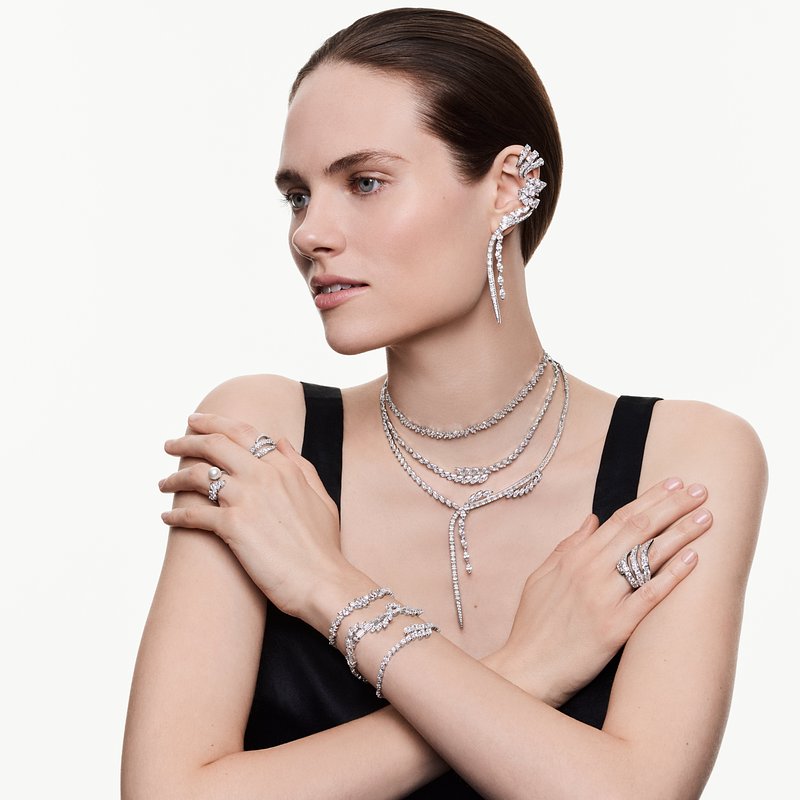 FW26_Commercial_Lookbook_Mesmera_3_300dpi.jpg