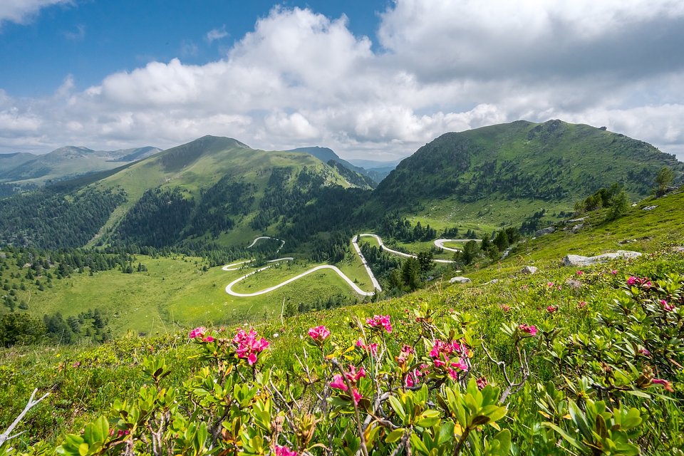 Nockalm Road (c) Land Kärnten - Nockalmstraße / Michael Stabentheiner
