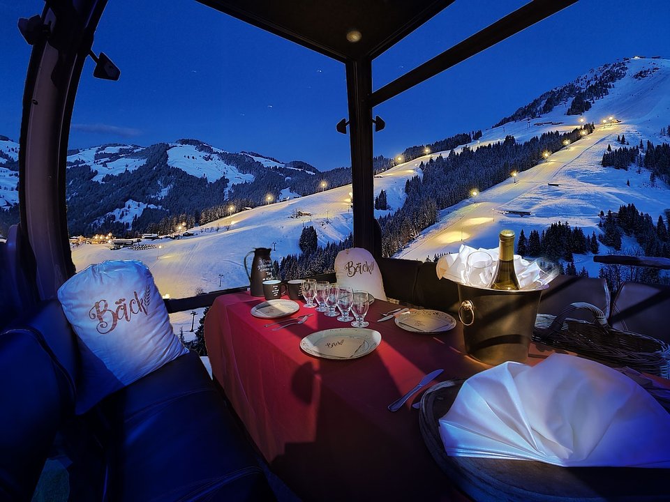 Champagne gondola in SkiWelt / Söll © SkiWelt Wilder Kaiser - Brixental Marketing GmbH / Dietmar Denger