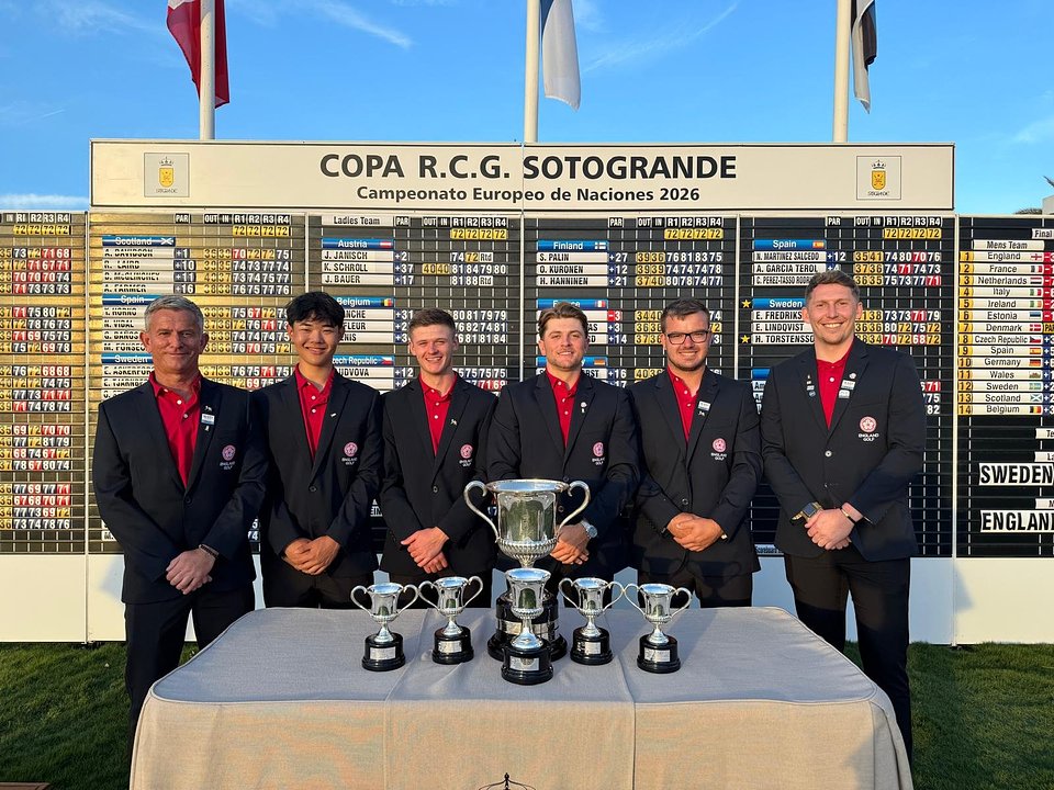 Pictured above left to right: Rob Watts (Coach), Kris Kim, Ben Bolton, Tom Osborne, Eliot Baker, Ben Gorvett (Captain)