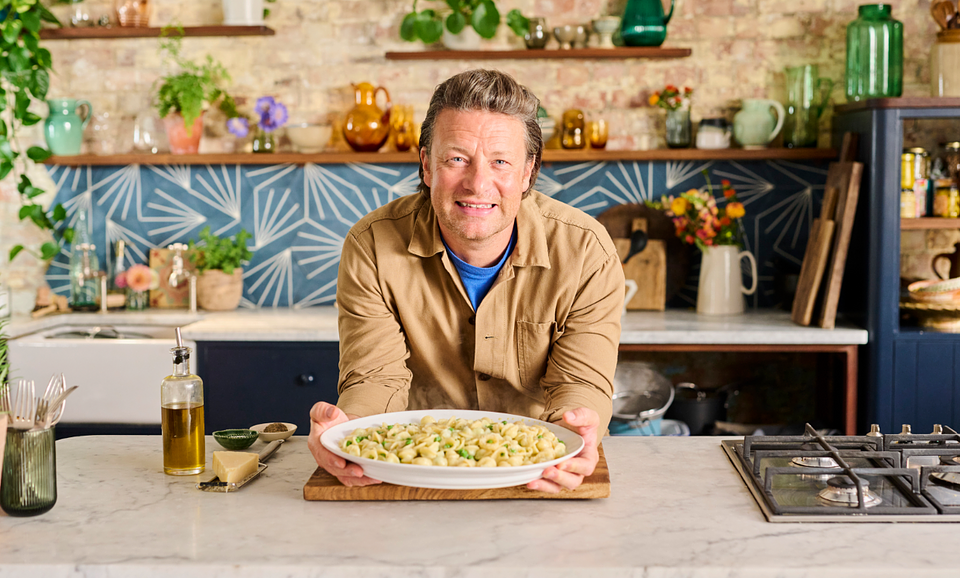 © 2023 Jamie Oliver Enterprises Ltd 