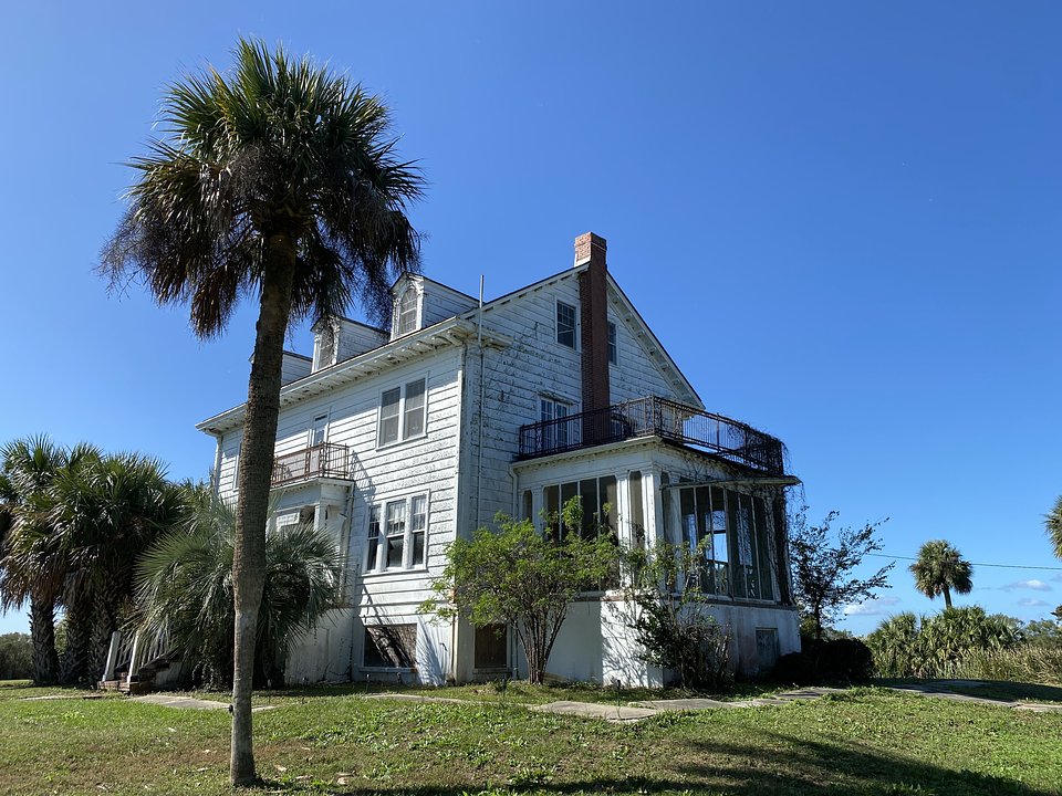 © 2017 AMC Film Holdings LLC. All Rights Reserved. 