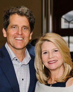 Mark-and-Jeanne-shriverr.jpg