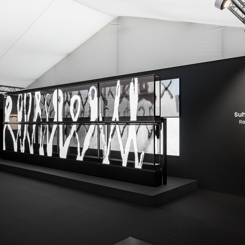 Image-LG-OLED-Frieze-London_1.jpg