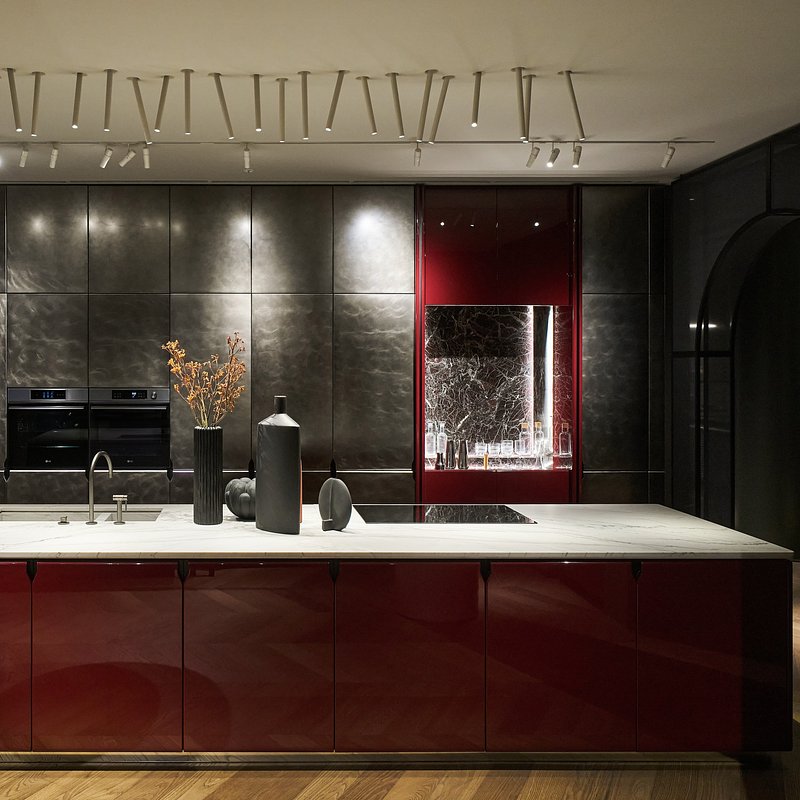 SKS Milan Showroom_Schiffini Kitchen_2.jpg