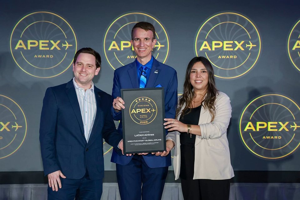 Image - Premios APEX.jpg