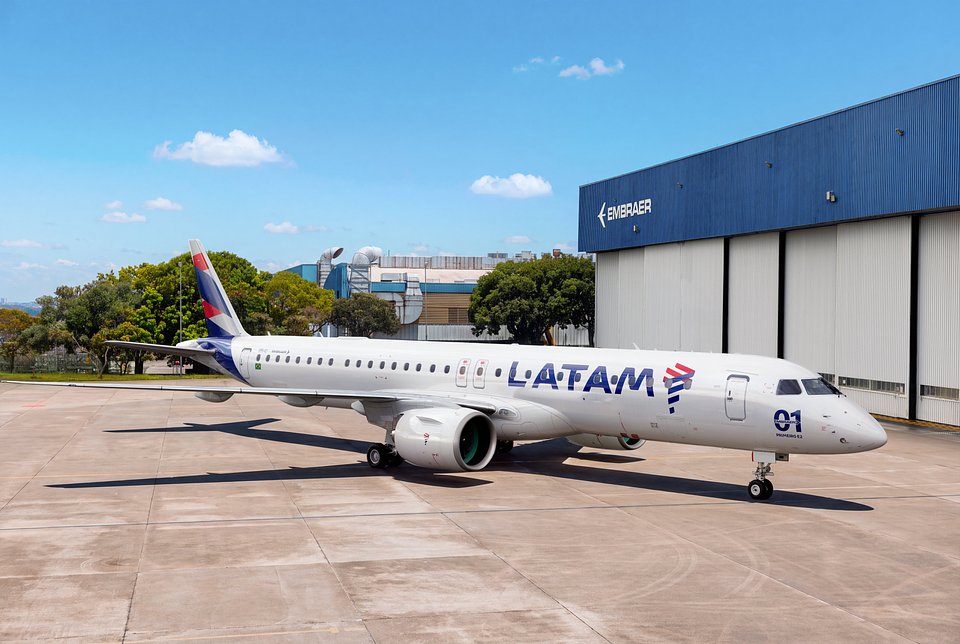 E195-E2_LATAM_Ground_05.jpg