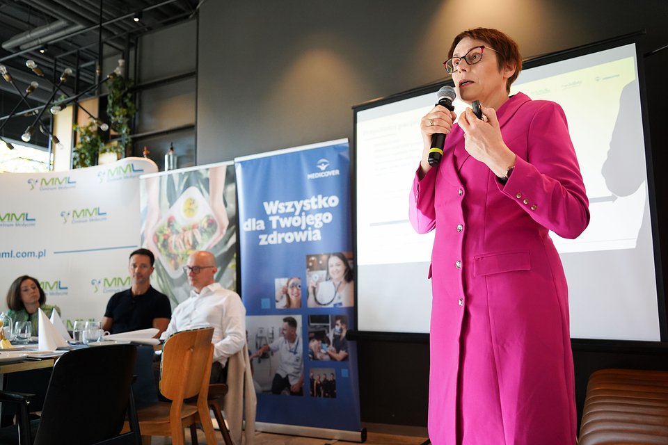 Od lewej: mgr Marta Warzocha-Szkupińska, Rafał Cieszyński, dr hab. n. med. Michał Michalik, lek. Agnieszka Motyl